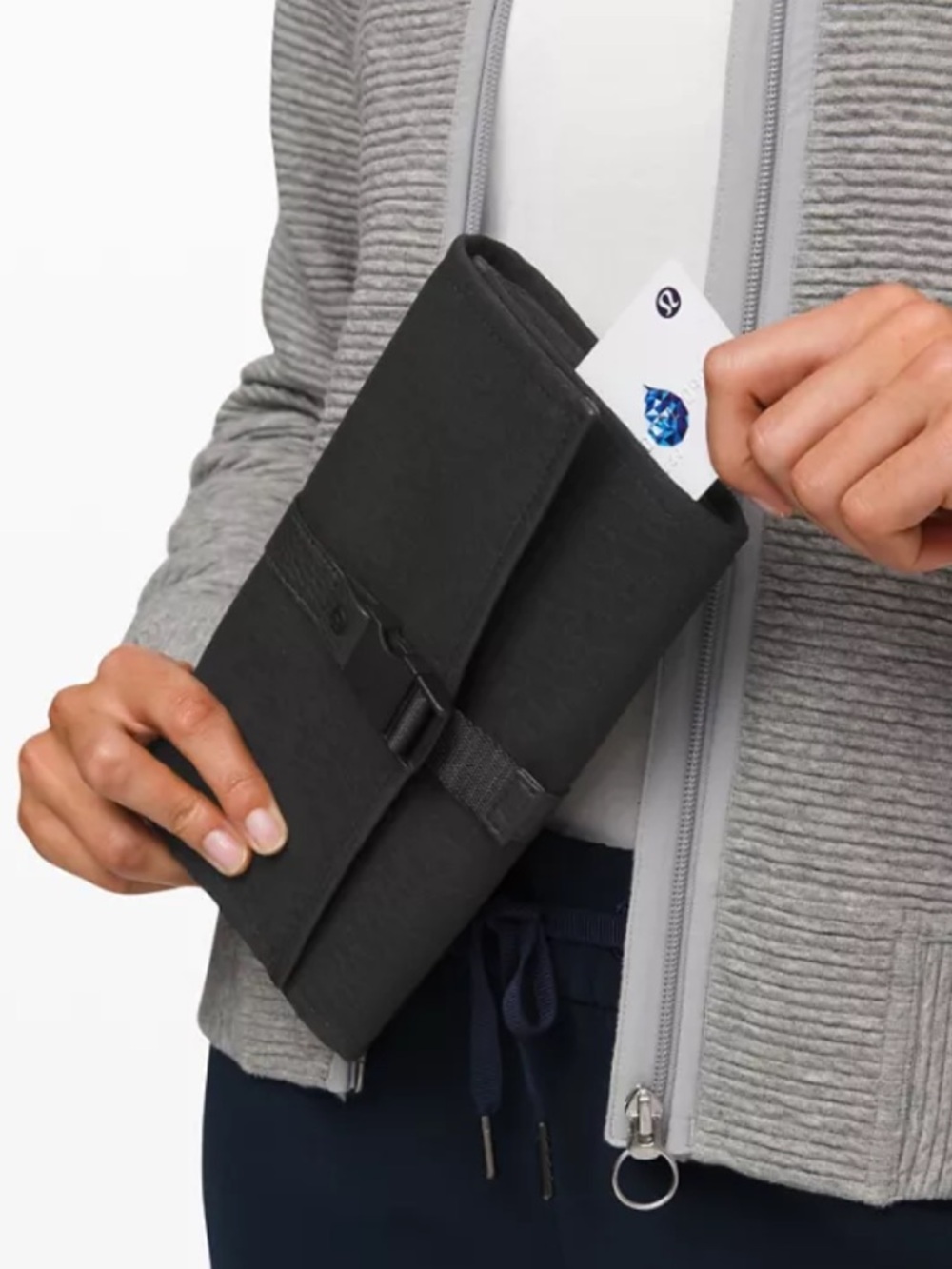 Lululemon Test of Time Travel Wallet Black Removable pouch leather trim repel - Picture 3 of 13